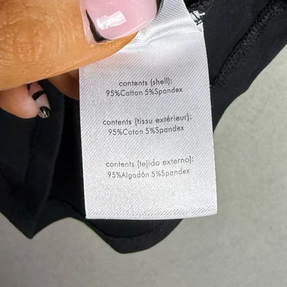 Brand New WeWoreWhat Cropped Baby V-Neck Short Sleeve T-Shirt in Black NWT - Picture 8 of 10